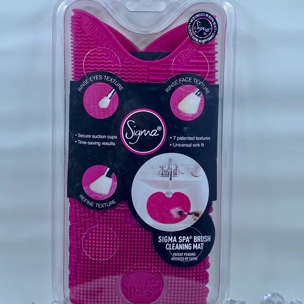 💎 Sigma Spa Brush Cleaning Mat - Picture 2 of 10